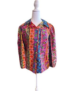 Multicolor Vintage Printed Button-Up blouse - Vibrant Paisley Stripe